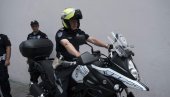 СУЗУКИ ЗА САОБРАЋАЈЦЕ: Градска управа у Пироту поклонила Полицијској управи нов мотоцикл
