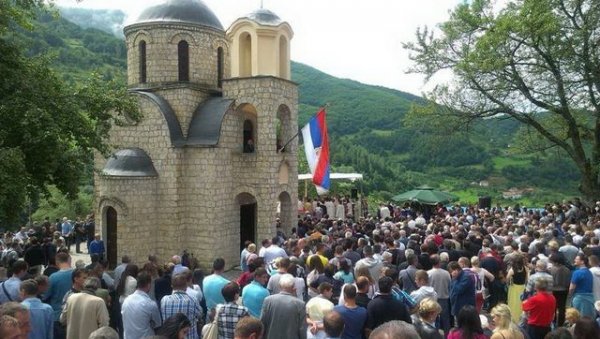 ЗАРАТИЛИ И ОКО СТРАДАЊА СРБА: Предлог резолуције о геноциду у Пиви и Велици изазвао нови потрес на политичкој сцени Црне Горе