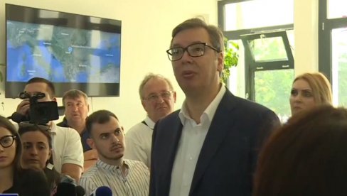 BORIĆEMO SE ZA POVEĆANJE PLATA I PENZIJA Vučić: LJudi će se vraćati u Srbiju