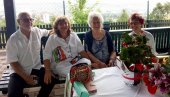 BAKA ILENKA PREGAZILA VEK: Stanarka borskog doma za stare nedavno proslavila jubilarni stoti rođendan u društvu novih prijatelja