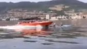 UZNEMIRUJUĆ VIDEO SA DUNAVA: Gliserom prešao preko kajakaške ekipe, veslače jedva izvadili iz reke (VIDEO)