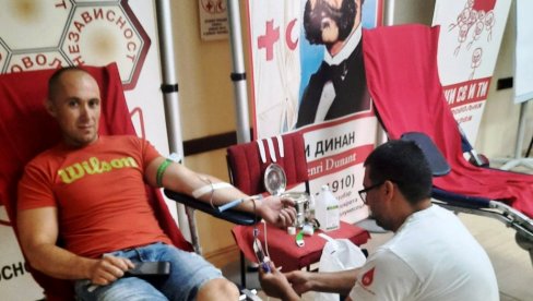 JOŠ OSAMNAEST SPAŠENIH ŽIVOTA: Toliko je jedinica krvi prikupljeno danas u Paraćinu u drugoj julskoj akciji