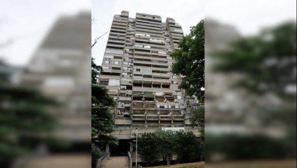 НИСМО ОДГОВОРНИ ЗБОГ КВАРА ЛИФТА: ЈКП Електране негирају везу са проблемима станара у Војводе Степе 139