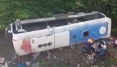 NESREĆA U RUSIJI: Autobus skliznuo sa puta, poginula jedna osoba, povređeno 19!