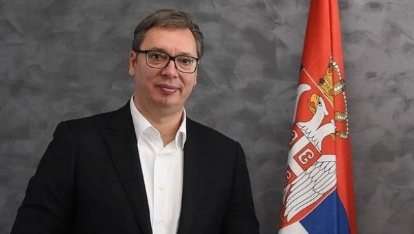 ВУЧИЋ СУТРА СА МЛАДИМ СПОРТИСТИМА: Председник дочекује учеснике кампа Србија те зове 2021