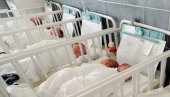 VIŠE DEČAKA NEGO DEVOJČICA: U Srbiji lane rođeno 62.700 beba