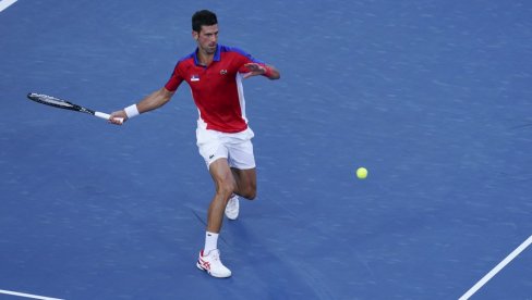 NEMA TENISA U KOME NOVAK NE DOMINIRA: Srbin odličan i u nožnom tenisu