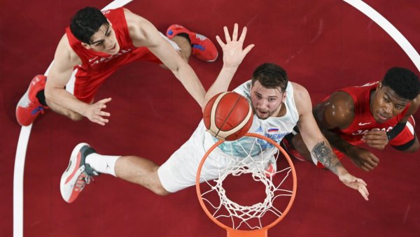 НБА СЛОВЕНИЈА ГАЗИ РЕДОМ: Дончић и екипа се играју кошарке