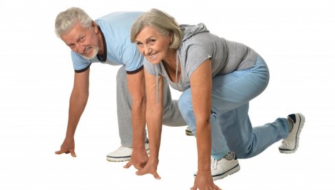 VEŽBE ZA STARIJE OD 65 GODINA: Fizička aktivnost poboljšava ravnotežu