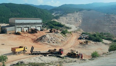 OTPREMNINE ZA BIVŠE RUDARE? Povoljnije penzionisanje u rudarskoj i metalskoj industriji Crne Gore
