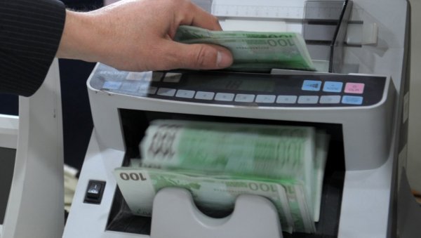 КОЛАПС ЕВРА, КАДА ЋЕ СЕ ДЕСИТИ: Руски експерт о могућем урушавању валуте ЕУ