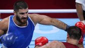 SKANDAL NA OLIMPIJSKIM IGRAMA: Francuski bokser sedeo u ringu iz protesta zbog diskvalifikacije