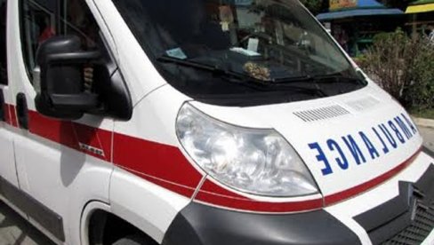 UŽAS U BEOGRADU: Dete palo sa drugog sprata zgrade, zadobilo povrede glave