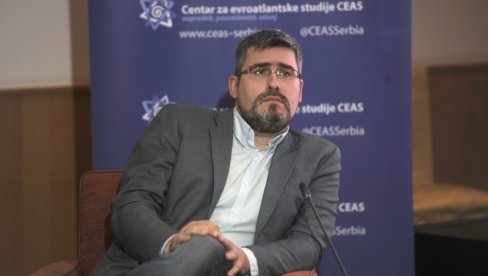 STAROVIĆ: Žar kojim SSP zastupa politiku Đukanovića je na nivou tragikomedije, Vladimir Božović je i dalje ambasador Republike Srbije