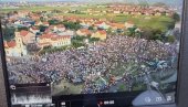 VIŠE OD 15.000 LJUDI U BUSIJAMA: Veliki broj građana se okupio na obeležavanju Dana sećanja na Oluju (FOTO)