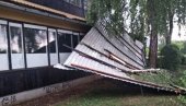 POSLEDICE NEVREMENA: Uništen krov OŠ Stanko Rakita u Banjaluci