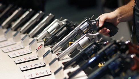 OPTUŽENI KOLT I SMIT I VESON: Meksiko tužio najveće američke proizvođače oružja - traži odštetu od 10 milijardi dolara