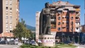 KAMENICAMA GAĐALI AUTOMOBILE: Nova provokacija Albanaca u Kosovskoj Mitrovici i Zubinom Potoku, reagovala Kancelarija za KiM