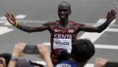 DOMINACIJA KENIJCA: Kipčoge odbranio olimpijsko zlato u maratonu