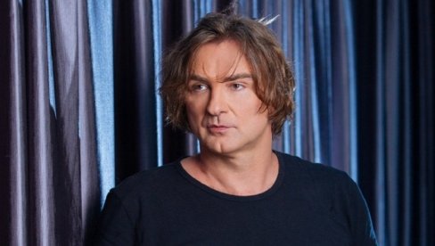 ДРАГИ МОЈИ БОШЊАЦИ, НЕЋЕ НАС ПОСВАЂАТИ! Жељко Митровић одговорио на потез БХ Телекома да склони 70 канала Пинка: СТИЖЕ НАШ БОX ЗА 5 КМ!