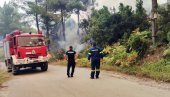 POŽAR KOD VALJEVA: Vatra se približila železničkoj stanici, gori i na putu ka Divčibarama