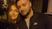 ЈОШ НЕ МОГУ ДА ПРИХВАТИМ ДА ЈЕ МИЛИЦА МРТВА: Новосађанин Зоран Јанковић (23) о несрећи у којој је погинула његова девојка (28)