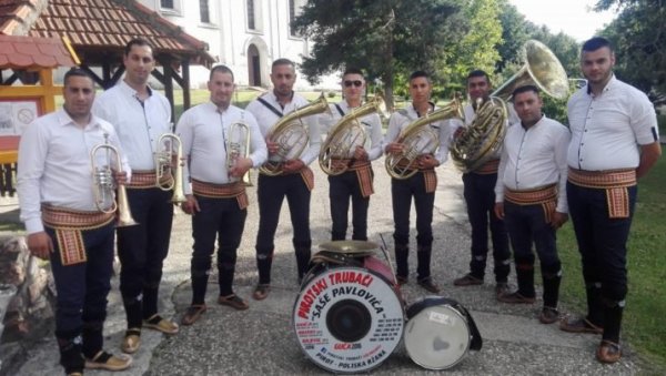 “ПИРОТСКА ЗАВРЗЛАМА”: Пиротски трубачи се загревају за Гучу