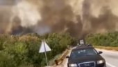 VELIKI POŽAR U HERCEGOVINI: Vatra ugrozila put Trebinje-Bileća, meštani spasli manastir (VIDEO)