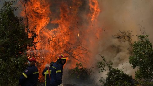 НИКАД КРАЈА НОВИМ ПОЖАРИМА У ЛОС АНЂЕЛЕСУ: Забрињавајуће прогнозе за наредне дане