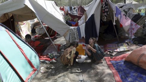 ОГЛАСИЛЕ СЕ УЈЕДИЊЕНЕ НАЦИЈЕ: У Авганистану ће бити интерно расељено 390.000 људи