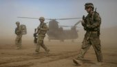 АМЕРИКАНЦИ БЕЖЕ КАО ИЗ САЈГОНА: Амерички хеликоптери евакуишу амбасаду у Кабулу (ВИДЕО, ФОТО)