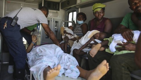 KOLERA ODNOSI ŽIVOTE NA HAITIJU: Preminulo najmanje sedam obolelih