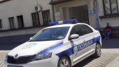 HAPŠENJE U BOGATIĆU: Uleteo starici u dvorište, oborio je i oteo joj 400 evra