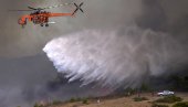 БОРБА СА ВАТРОМ СЕ НАСТАВЉА: Пожари и даље горе у области Вилиа на западу Атике
