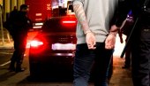 MUNJEVITA AKCIJA NOVOBEOGRADSKE POLICIJE: Mladiću ukrao jaknu i telefon, čuvari reda ga odmah pronašli