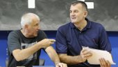 ČETVRTI PUT ZAJEDNO: Željko Obradović i Zoran Savić, od cimera na SP u Argentini 1990. do Partizana 2021.