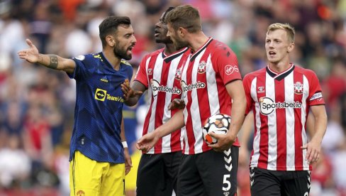 PREMIJER LIGA: Sautempton izvukao bod protiv Mančestera, Totenhem slavio protiv Vulvsa, Kejnu aplauzi, Lorisu rekord!