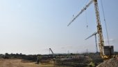 INVESTICIJA VREDNA 2,5 MILIJARDI DINARA: Gradonačelnik Cvetanović obišao radove na izgradnji novog stadiona