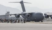 AERODROM U KABULU ZA NEKOLIKO DANA PONOVO U FUNKCIJI: Talibani uspostavljaju kontrolu - Odlazak Amerikanaca istorijski događaj