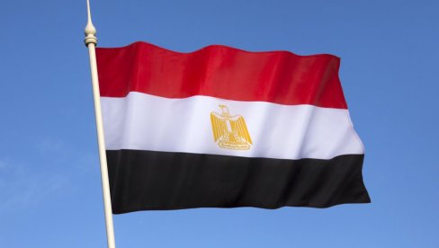 TRAGEDIJA U EGIPTU: Kamion pao sa trajekta, dvoje mrtvih, osmoro nestalih