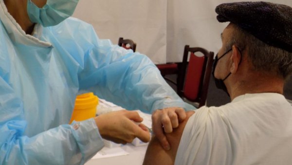 ЗАШТИТА ОД СЕЗОНСКОГ ГРИПА: Вакцине против грипа дистрибуиране домовима здравља