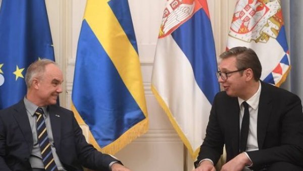ВУЧИЋ СА ЛУНДИНОМ: Опроштајна посета амбасадора Краљевине Шведске