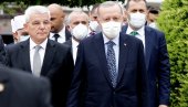 ЕРДОГАН У САРАЈЕВУ: Турски председник прошетао Башчаршијом (ФОТО)