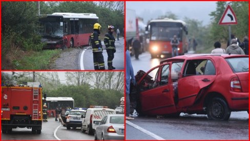 AUTOMOBIL SMRSKAN, TELO VOZAČA JOŠ UVEK U NJEMU: Stravične slike teške saobraćajne nesreće kod Ritopeka (FOTO)