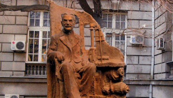 ПУПИН КРАЈ ТЕСЛЕ ДО КРАЈА ГОДИНЕ: Пројекат подизања споменика великом српском научнику у Београду приводи се крају