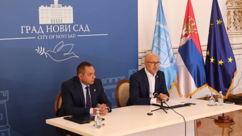 SARADNJA U IZGRADNJI ZGRADE POLICIJSKE ISPOSTAVE U NOVOM SADU: Ministar Vulin i gradonačelnik Vučević potpisali ugovor