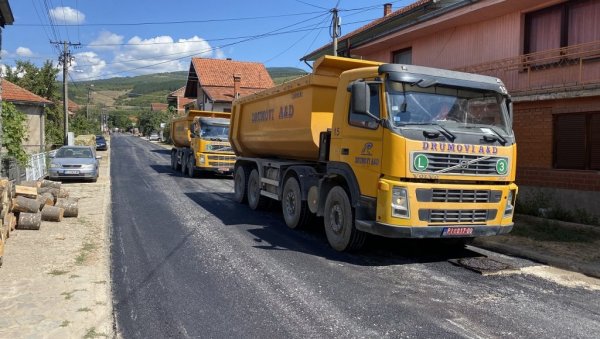 ДА ПОПЛАВЕ ВИШЕ НЕ БУДУ ПРОБЛЕМ: Завршено асфалтирање једне од кључних улица у Пироту