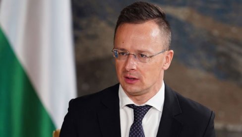 SIJARTO STIGAO U BEOGRAD: Ministar spoljnih poslova Mađarske u poseti Srbiji