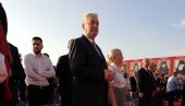 ZVIŽDUCI ZA PREMIJERA: Narod u Podgorici jasno pokazao šta misli o postupcima Zdravka Krivokapića