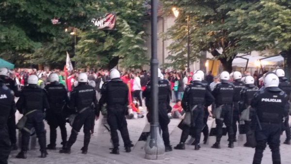 КОМИТЕ ДОЧЕКАЛЕ МИЛА: Очекује се обраћање Ђукановића на срамном протесту у Цетињу